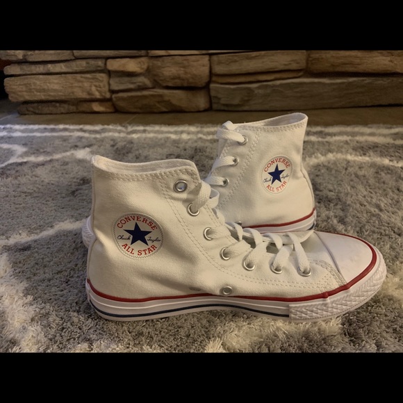 white all star converse - Picture 2 of 5